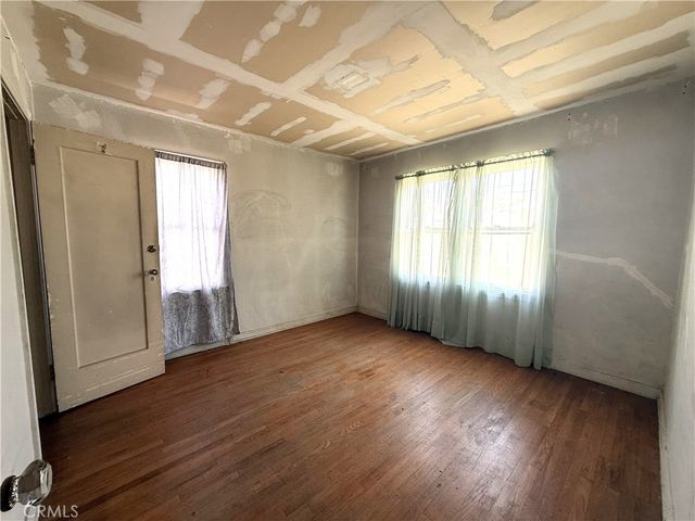 2211 W 79th Street, Inglewood, CA 90305