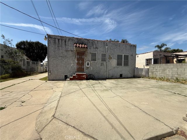 2211 W 79th Street, Inglewood, CA 90305