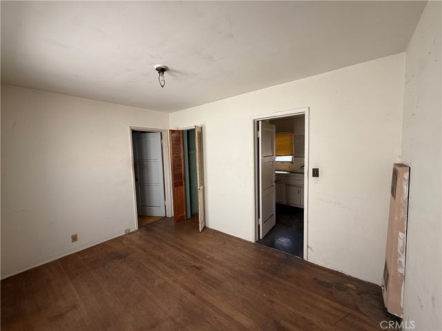 2211 W 79th Street, Inglewood, CA 90305