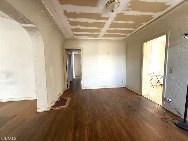 2211 W 79th Street, Inglewood, CA 90305