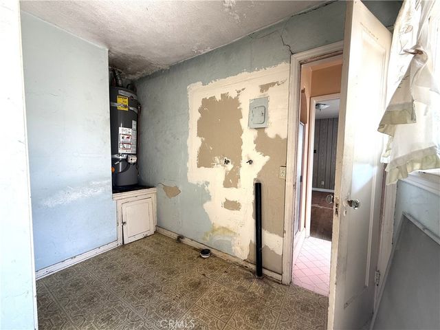 2211 W 79th Street, Inglewood, CA 90305
