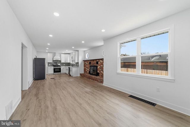 615 GREEN AVE, Mount Ephraim, NJ 08059