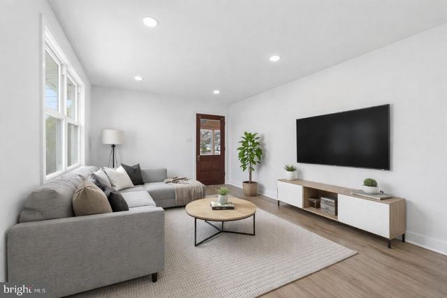 615 GREEN AVE, Mount Ephraim, NJ 08059