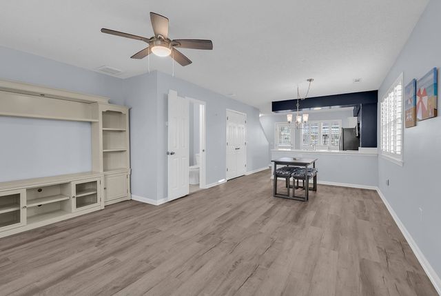 611 2nd Ave S Apt 16E, North Myrtle Beach, SC 29582