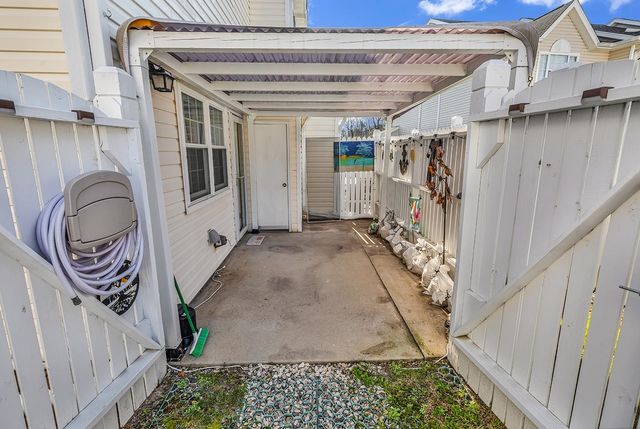611 2nd Ave S Apt 16E, North Myrtle Beach, SC 29582