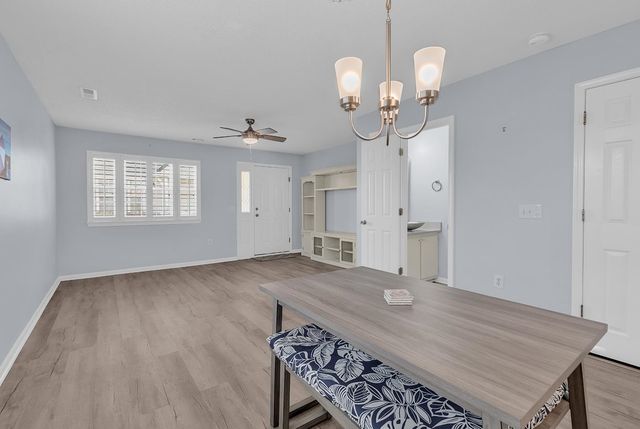 611 2nd Ave S Apt 16E, North Myrtle Beach, SC 29582