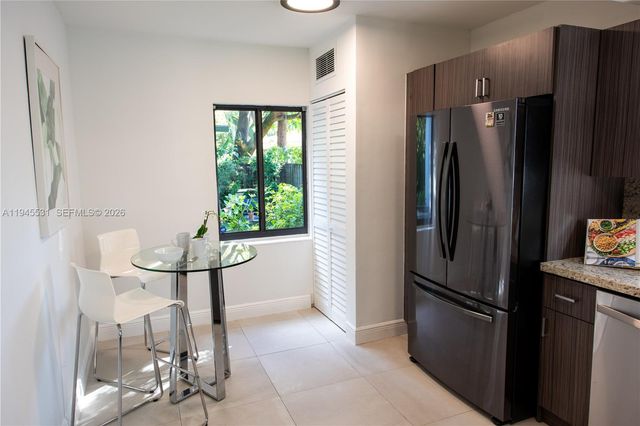 360 NE 87th St, El Portal, FL 33138