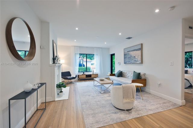 360 NE 87th St, El Portal, FL 33138