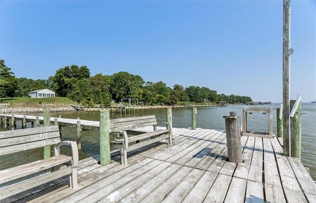 3180 Poplar DR, Smithfield, VA 23430