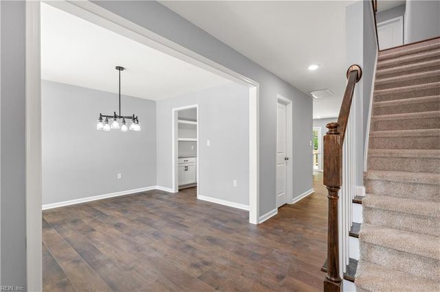 3180 Poplar DR, Smithfield, VA 23430
