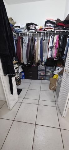 3285 NW 98th St 1, Miami, FL 33147
