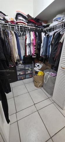 3285 NW 98th St 1, Miami, FL 33147