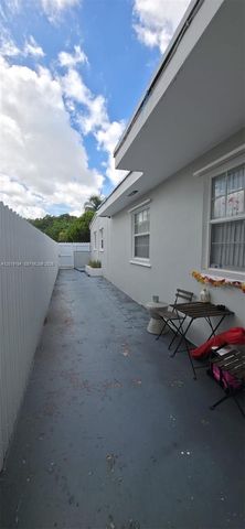 3285 NW 98th St 1, Miami, FL 33147