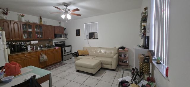 3285 NW 98th St 1, Miami, FL 33147