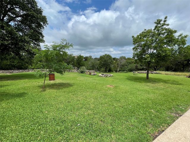 131 County Road 1544, Morgan, TX 76671