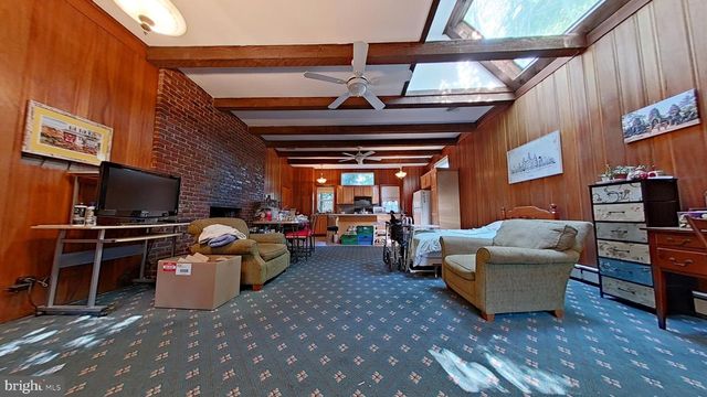 1746 GREEN VALLEY RD, Havertown, PA 19083