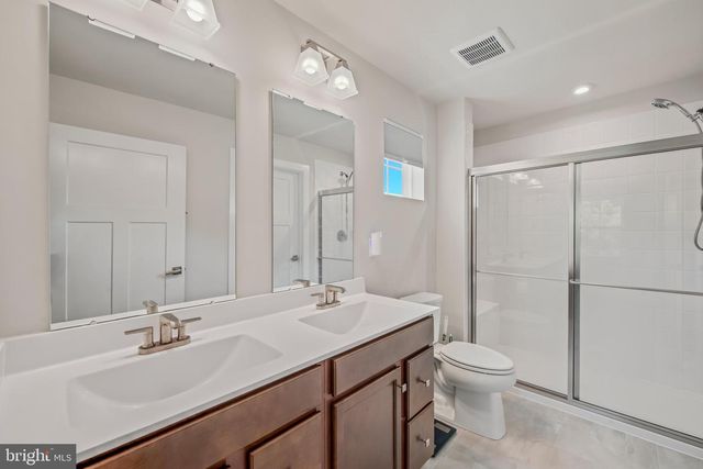 566 MAKERS WAY, Martinsburg, WV 25405