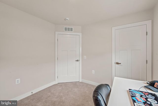 566 MAKERS WAY, Martinsburg, WV 25405