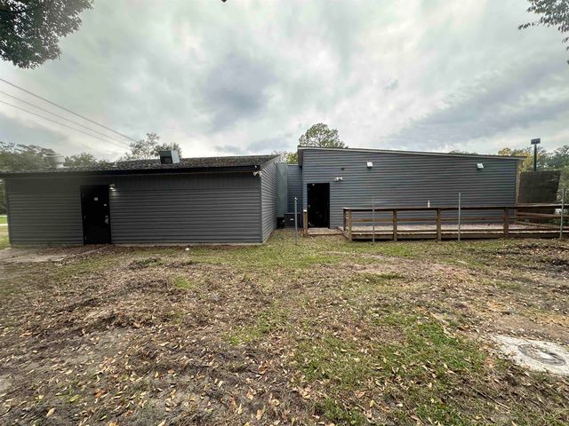 14705 Main St, Gretna, FL 32332