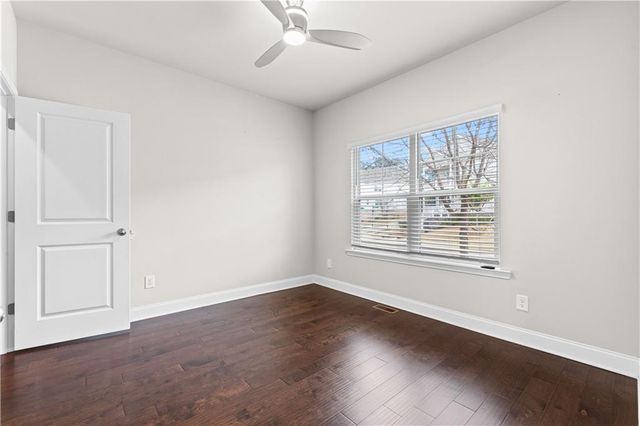 156 Adams Circle NE, Marietta, GA 30060