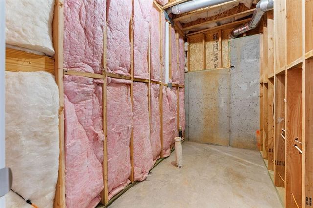 156 Adams Circle NE, Marietta, GA 30060