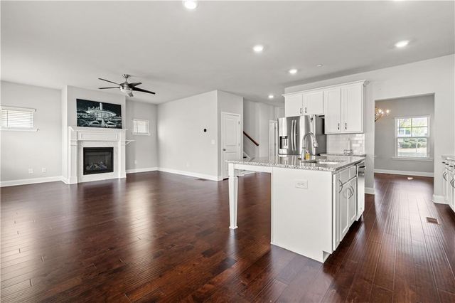 156 Adams Circle NE, Marietta, GA 30060