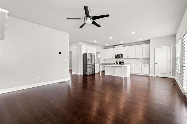 156 Adams Circle NE, Marietta, GA 30060