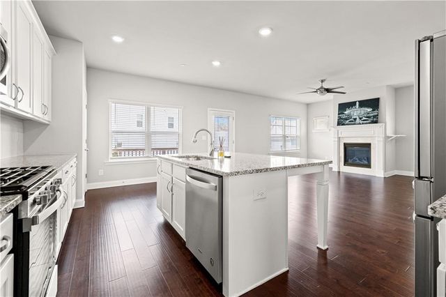 156 Adams Circle NE, Marietta, GA 30060