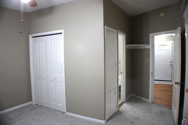 2504 SW Central Park AVE, Topeka, KS 66611