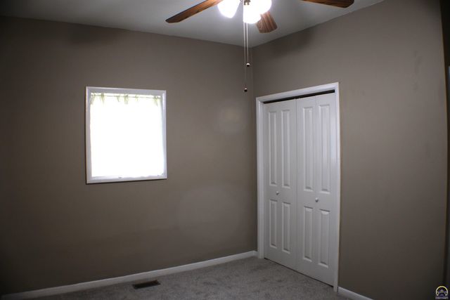 2504 SW Central Park AVE, Topeka, KS 66611