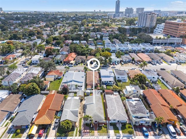 3640 SW 25th St 1, Miami, FL 33133