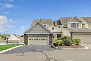 115 Kyles Way 115, Shelton, CT 06484