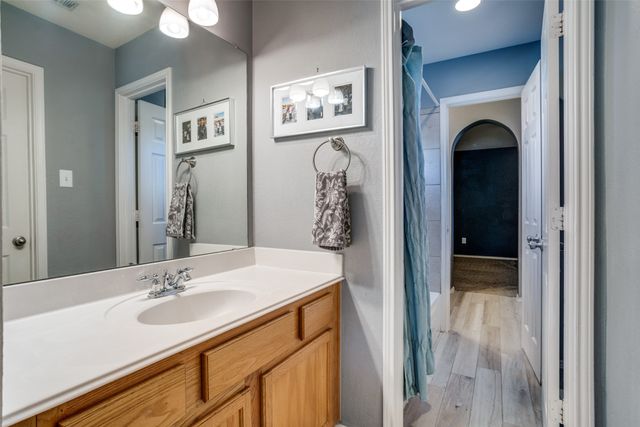 5698 Imperial Meadow Drive, Frisco, TX 75035