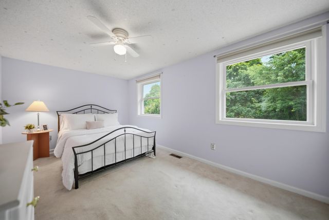 80 Charlotte Street, Manchester, NH 03103