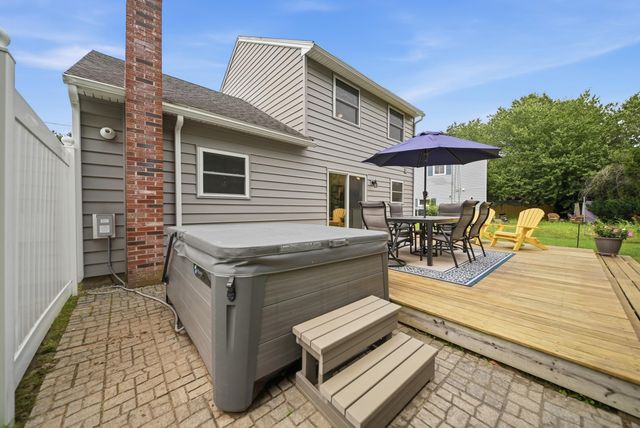 80 Charlotte Street, Manchester, NH 03103