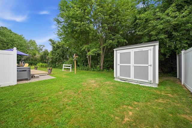 80 Charlotte Street, Manchester, NH 03103
