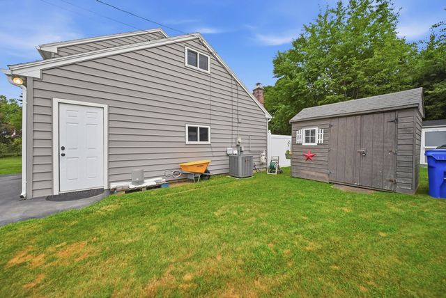 80 Charlotte Street, Manchester, NH 03103
