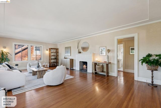 1210 Everett Ave, Oakland, CA 94602