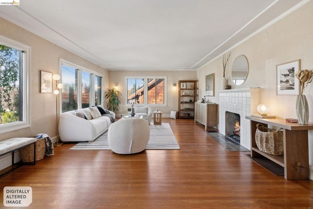 1210 Everett Ave, Oakland, CA 94602