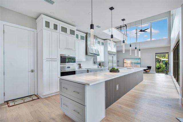 2207 KINDEL AVENUE, Winter Park, FL 32789
