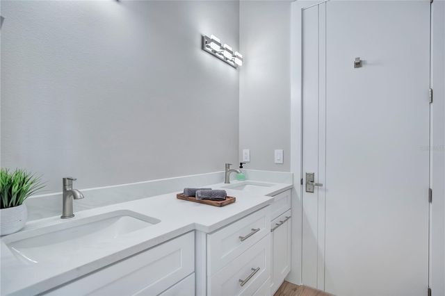 2207 KINDEL AVENUE, Winter Park, FL 32789