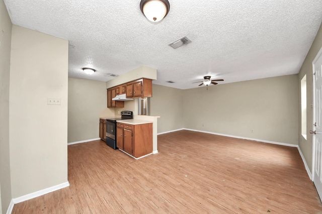 1006 Perry Street 100, Cleveland, TX 77327