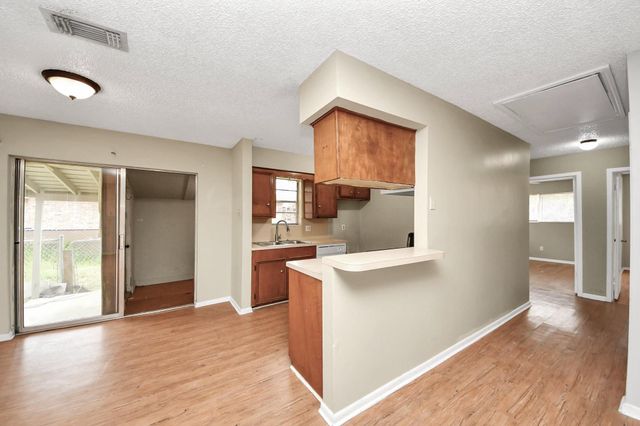 1006 Perry Street 100, Cleveland, TX 77327