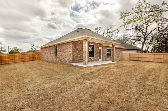 2541 Fallview Drive, Edmond, OK 73034