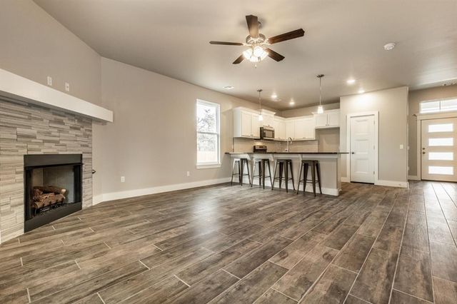 2541 Fallview Drive, Edmond, OK 73034