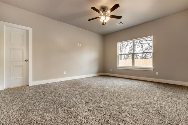 2541 Fallview Drive, Edmond, OK 73034