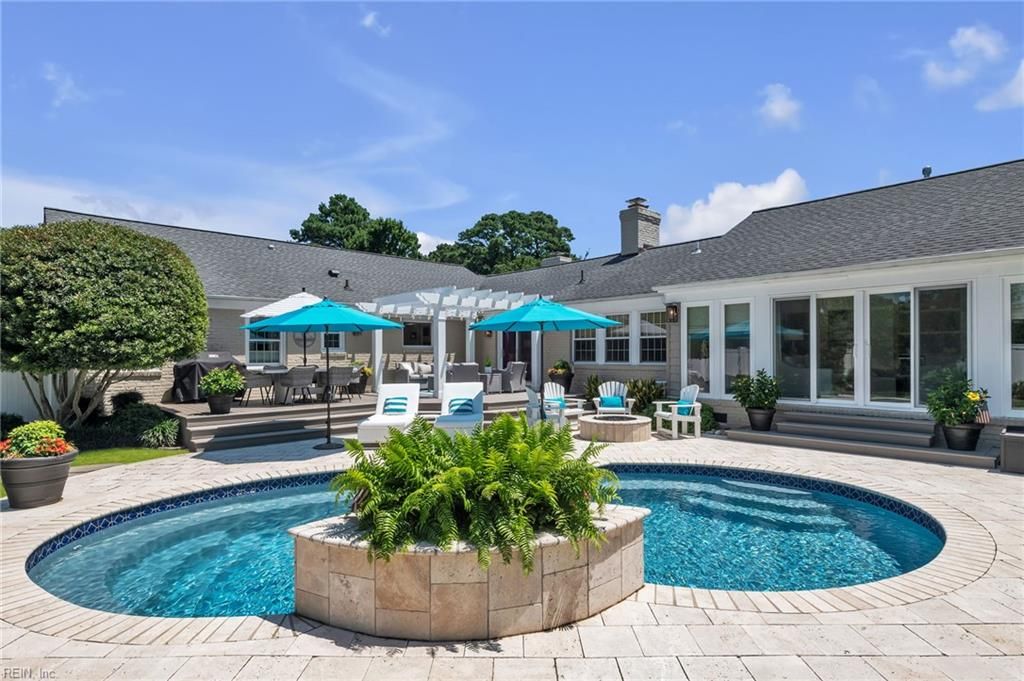 1125 Chumley RD, Virginia Beach, VA 23451