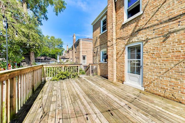 2923 W 97th Street, Evergreen Park, IL 60805
