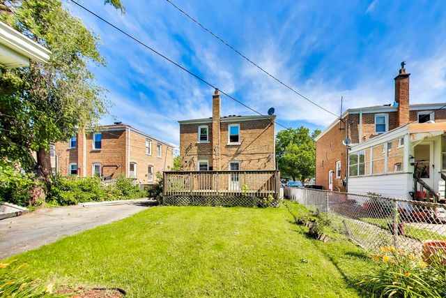 2923 W 97th Street, Evergreen Park, IL 60805