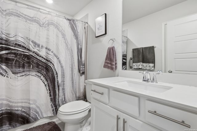 17026 Autry FLS, San Antonio, TX 78247